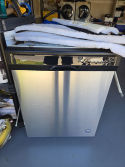 Whirlpool Dishwasher