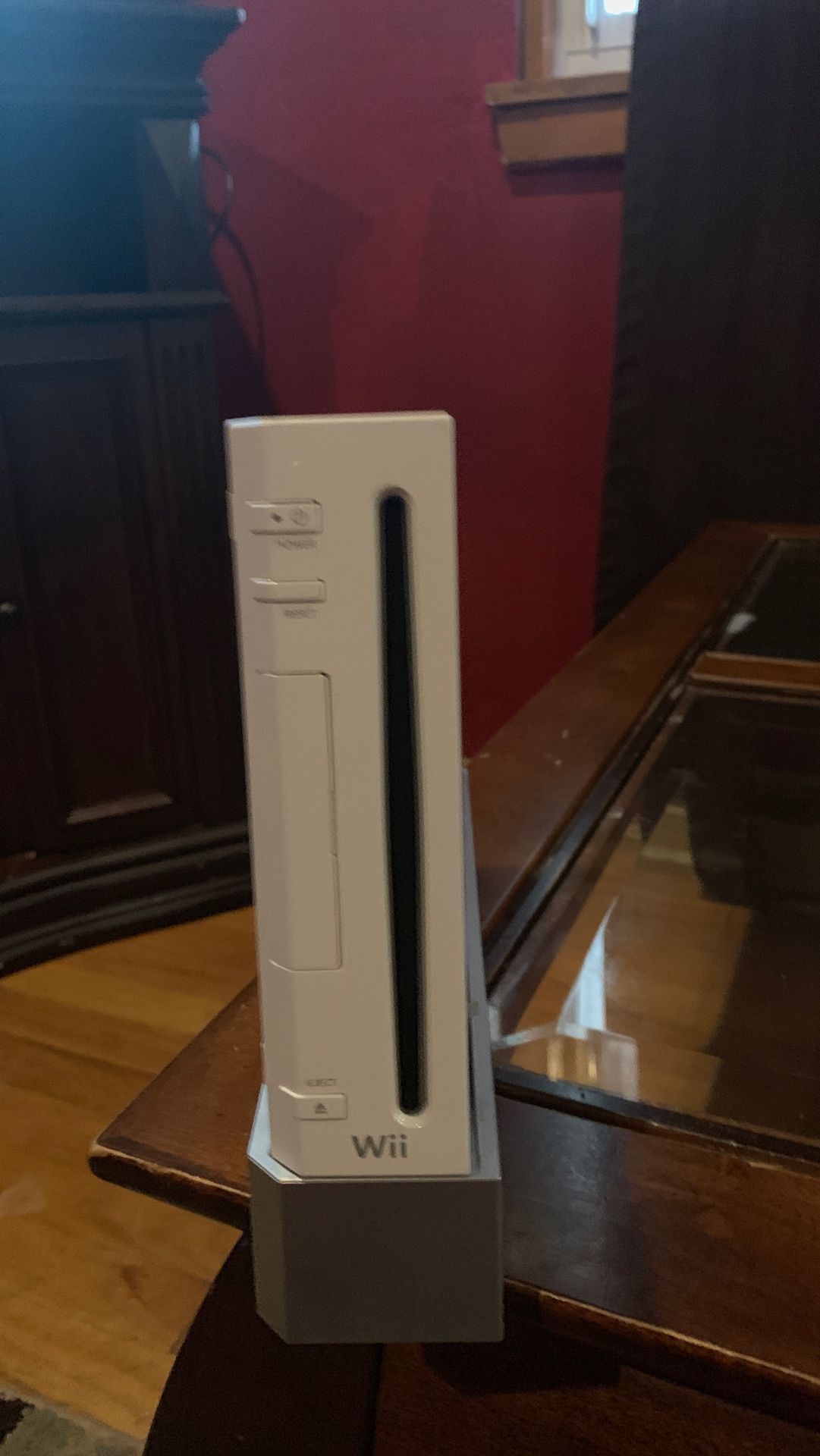 Nintendo wii used but not abused need goons ASAP