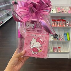 Hello Kitty Bundle 