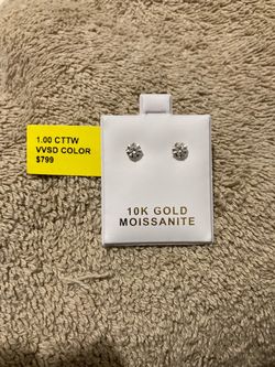 10k gold earrings