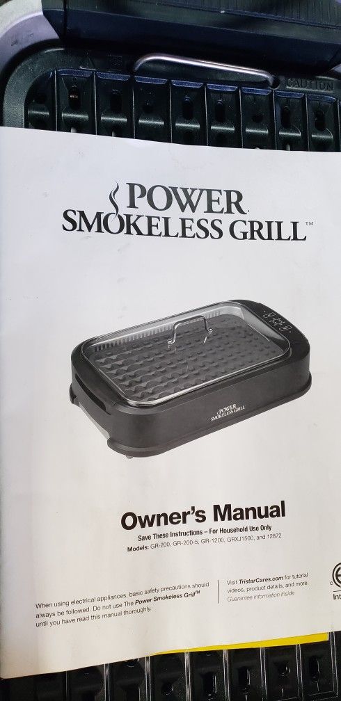 Smokeless Indoor Electric Grill Never Used Its Brand New$150 New Askin $35 Dollars