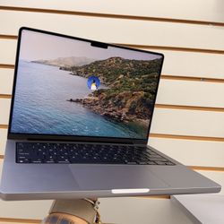 MacBook Pro M1 Pro 512gb 32ram 14”