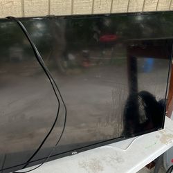 Roku Tv For Sale ! Works Fine , 43 Inches 