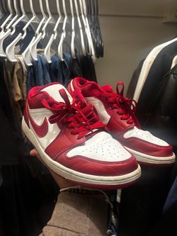 Air Jordan 1 Low Red and White Sneakers