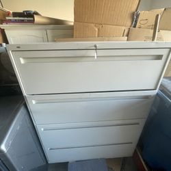 42" HON LATERAL LOCKABLE FILING CABINET 