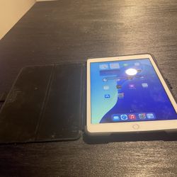 Ipad 8 Gen 132 Gigs 