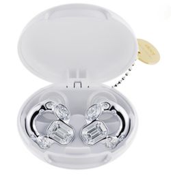Loop x Swarovski Earplugs