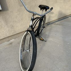 Vintage 80’s Schwinn Beach Cruiser 