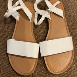 Forever 21 faux leather white sandals flats ankle strap Size 7 1/2 