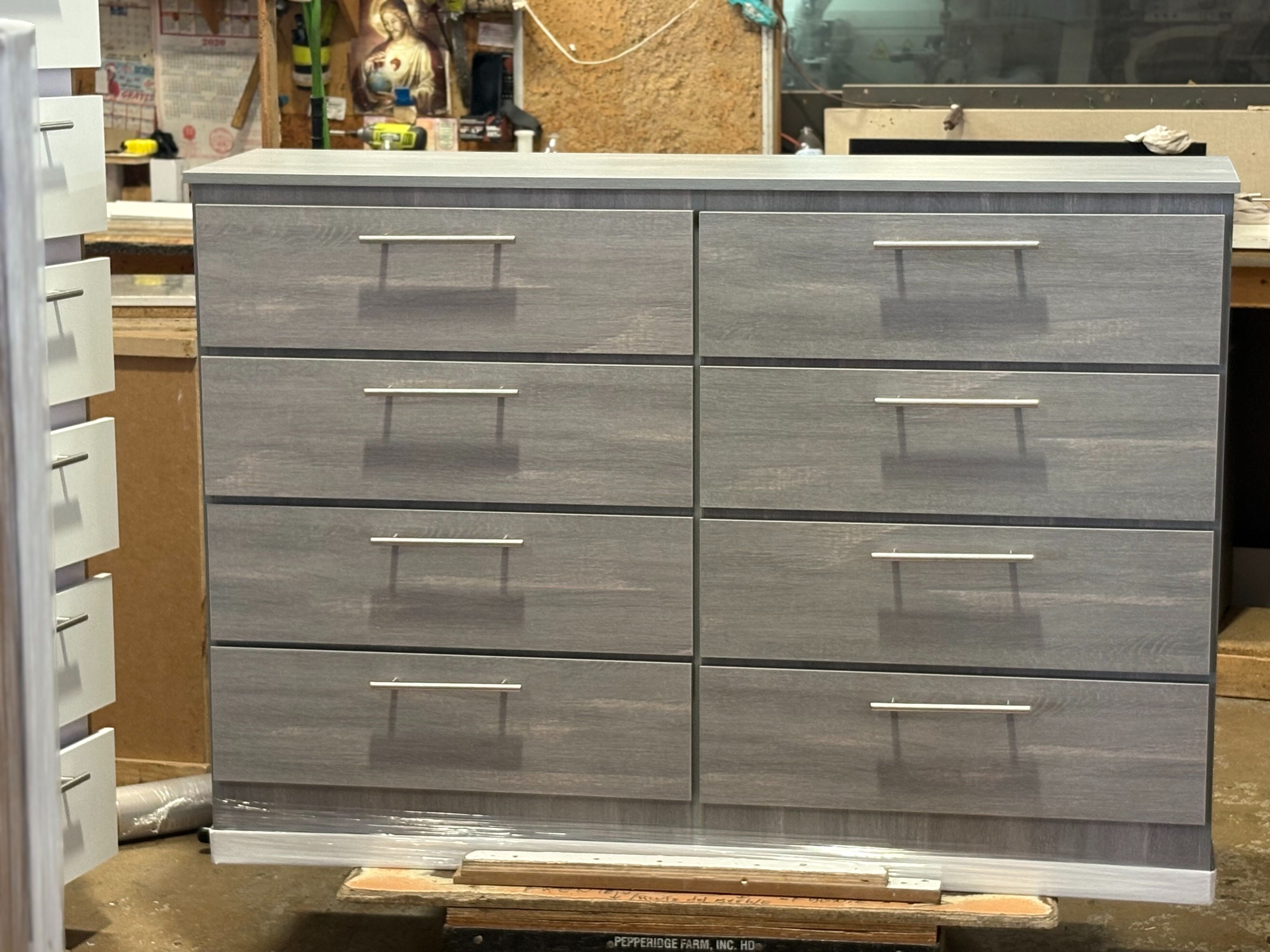 Dressers de 8 gavetas – modernos y espaciosos