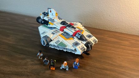 Retired LEGO Star Wars Rebels Ghost Ship 75357 Complete With Exclusive Minifigures