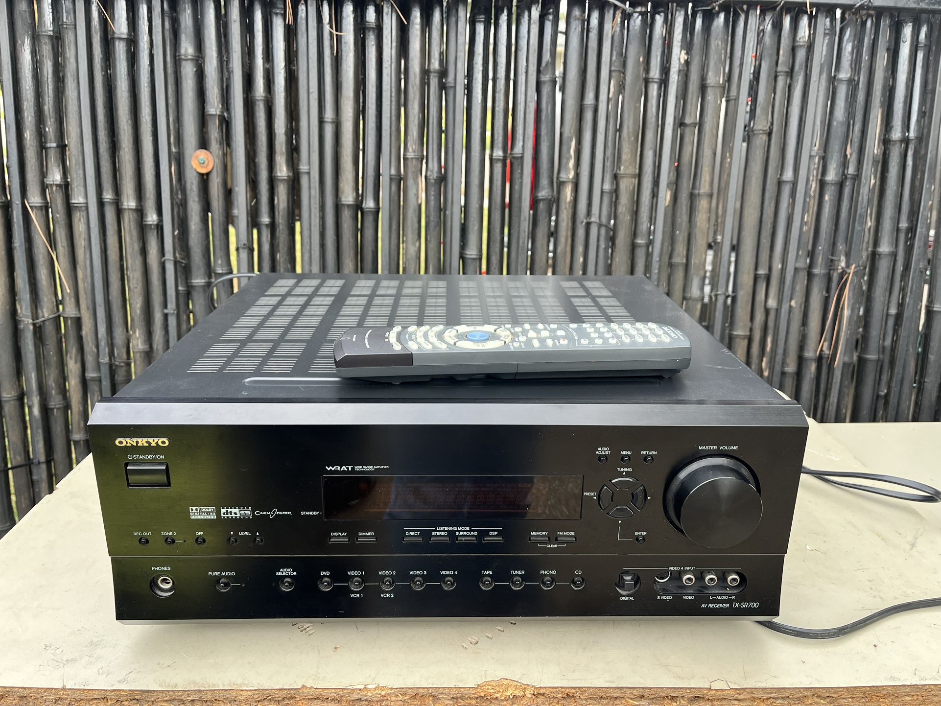 ONKYO AVR Tx-SR700 W/Remote