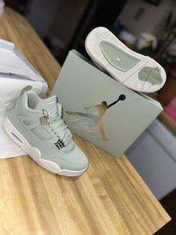 women’s Air jordan Retros 4