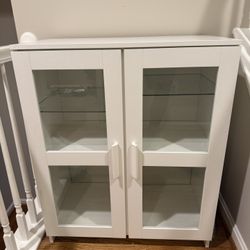 White Cabinet