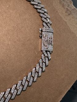 Beautiful All Dimond Necklace With 10k White Gold