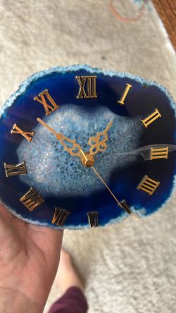 Blue agate clock
