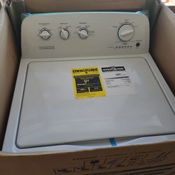 Conservator  Washer and dryer by  whirlpool 