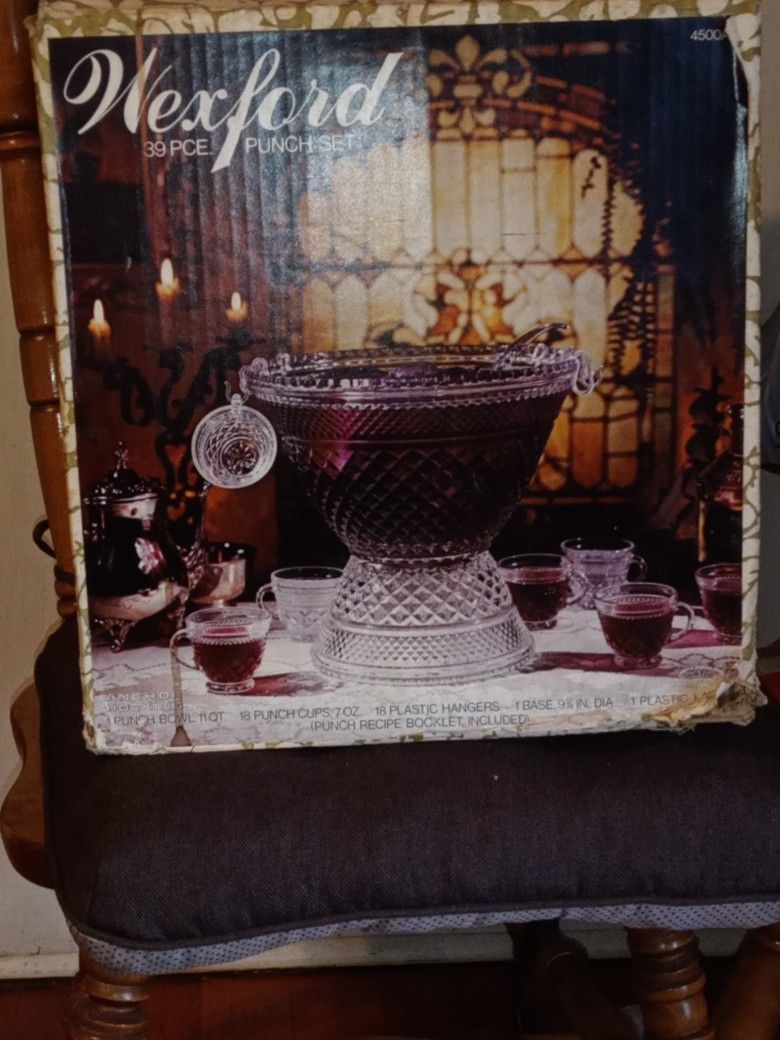 Wexford 39 Piece Glass Punch Bowl Set