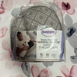 Bobby Anywhere Nursing Pillow