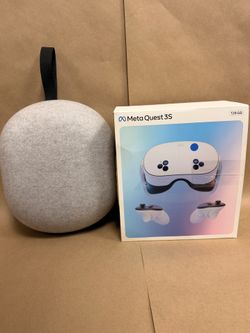 Meta Quest 3S Open Box Like New Condition 