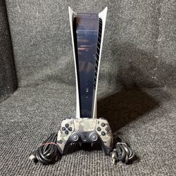 Ps5 Digital 1TB Console with Controller and Cables