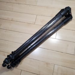 Manfrotto 535 MPRO Carbon Fiber tripod 