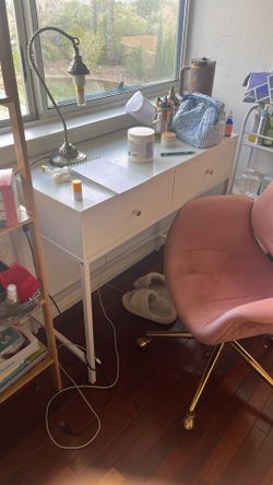 Work Desk