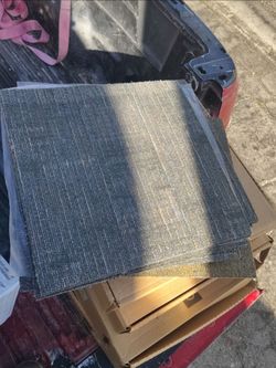 Carpet 18x18