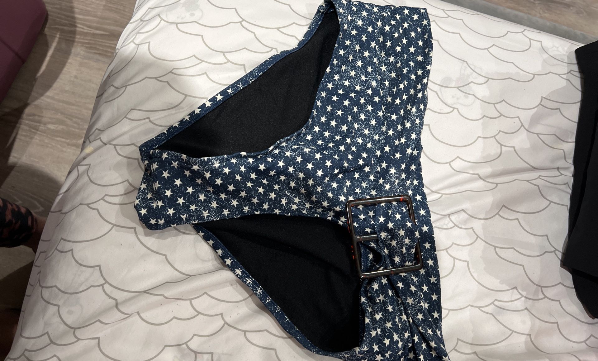 Very Cute Bikini For Independence Day 