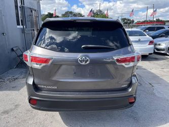 2016 Toyota Highlander