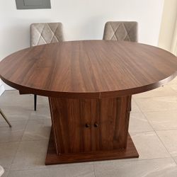 Extendable Round / Oval Dining Table