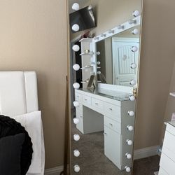 Led Body Mirror with 3 light settings