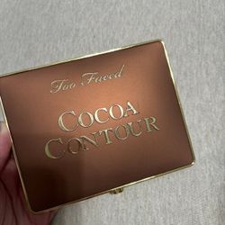 Too Faced Countour Palette 