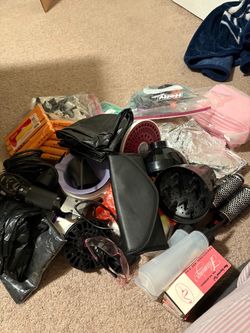 Lot of Hair stuff