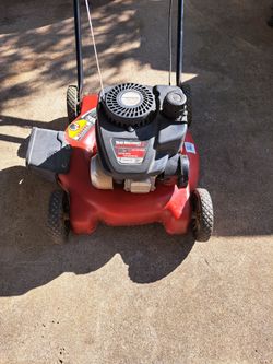 Lawnmower corta cesped