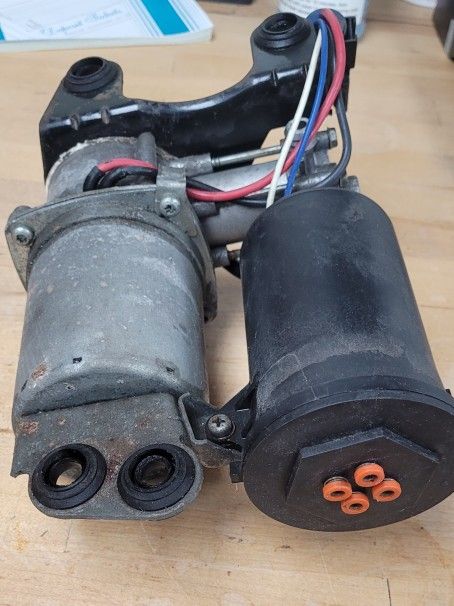Air Compressor For Lincoln Mark VIII