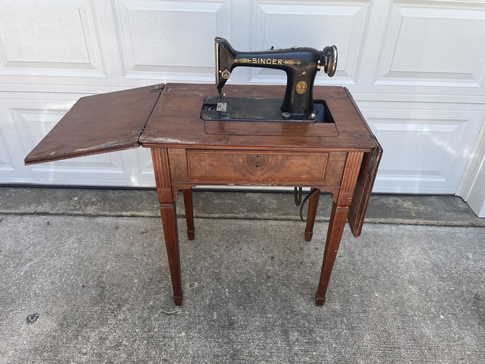 Antique Singer Sew Machine As Is