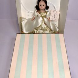 Vintage Madame Alexander Ivory Rose 8" Doll # 34835