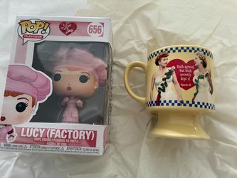I Love Lucy POP! Vinyl Figure & Coffee Mug bundle