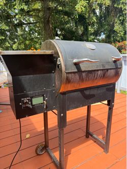 REC TEC RT-340 Wood Pellet Grill & Smoker + cover