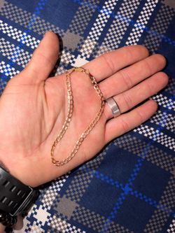10K Gold Curb Link Bracelet - 8” - 2.15 Grams