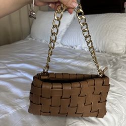 tan shoulder purse