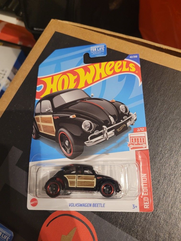 Hot Wheels VW Beetle Red Edition