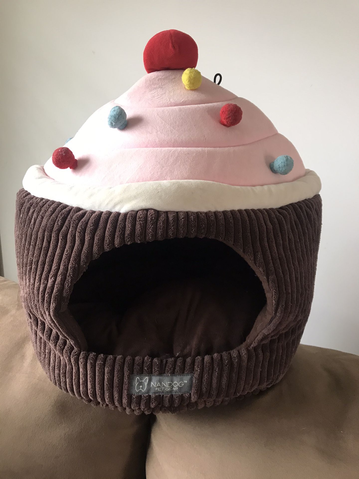 Dog/cat House