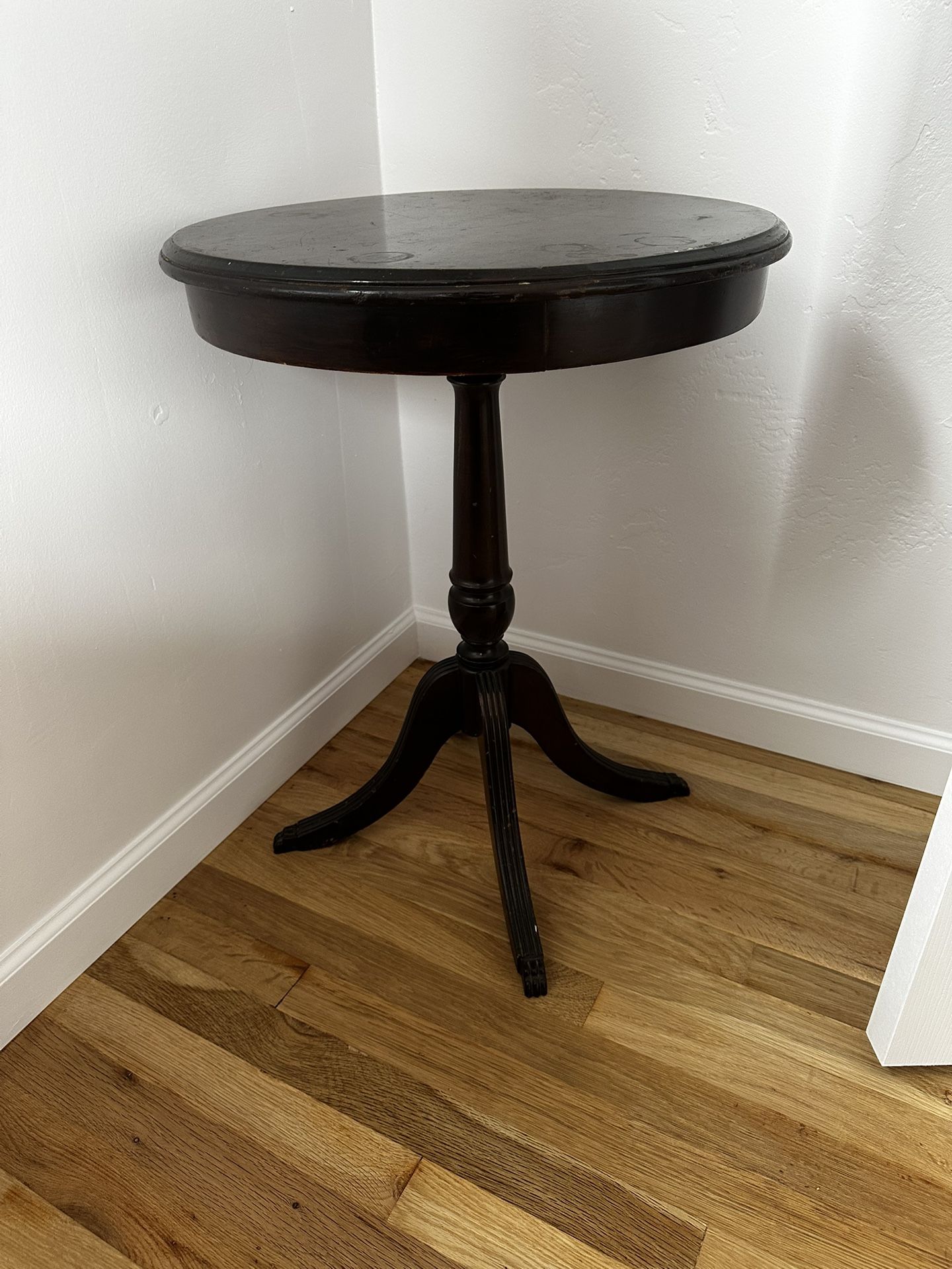 Antique Round Accent Tables