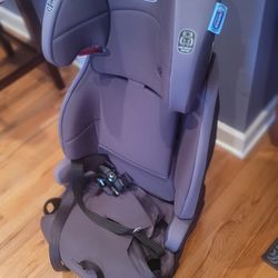 Graco Child Car Seat (2021)