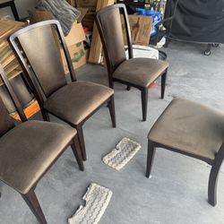 Dining Table With Chairs 