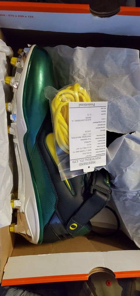 Ducks Football Cleats 'Super Bad'