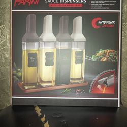 4-piece Auto-pour Sauce Dispensers By Parnini