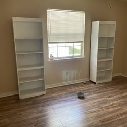 2 Bookcases